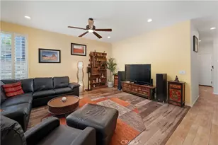 27569 Cunningham, Valencia, CA 91354 - Photo 16