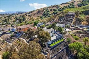 13042 Jolette Ave, Granada Hills, CA 91344 - Photo 48