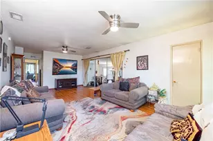 8531 Chimineas Ave, Northridge, CA 91325 - Photo 10