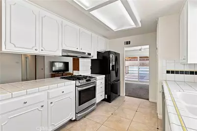 5716 Katherine, Simi Valley, CA 93063 - Photo 18