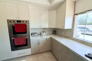 16641 Parthenia, North Hills, CA 91343 - Photo 14
