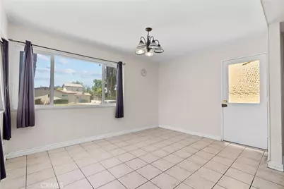 10048 Swinton Avenue, Granada Hills, CA 91343 - Photo 14