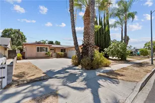 10048 Swinton Ave, Granada Hills, CA 91343 - Photo 38
