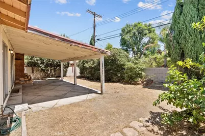 10048 Swinton Avenue, Granada Hills, CA 91343 - Photo 36