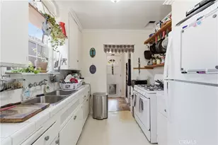 9056 Airdrome St, Los Angeles, CA 90035 - Photo 32