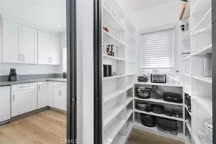 4620 Caritina, Tarzana, CA 91356 - Photo 18