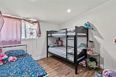 11887 Sproule, Los Angeles, CA 91331 - Photo 12