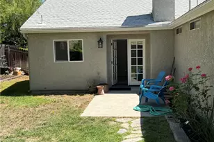 32035 Green Hill Dr, Castaic, CA 91384 - Photo 30