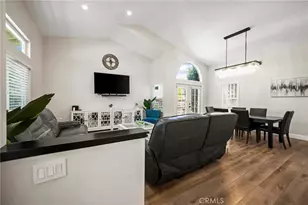 27184 Highlands Ln, Valencia, CA 91354 - Photo 2