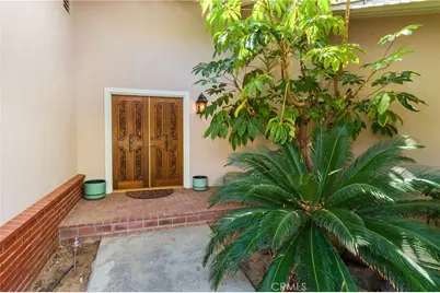 10730 Baton Rouge Avenue, Porter Ranch, CA 91324 - Photo 2