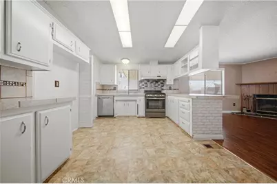 5200 Entrar Dr, Spc 32, Palmdale, CA 93551 - Photo 12