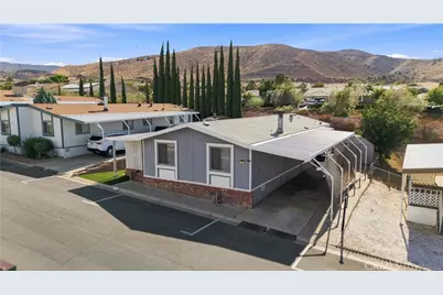 5200 Entrar Dr, Spc 32, Palmdale, CA 93551 - Photo 2