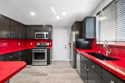 27836 Walnut Springs, Canyon Country, CA 91351 - Photo 14