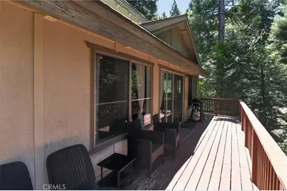 338 Mittry Lane, Lake Arrowhead, CA 92352 - Photo 2
