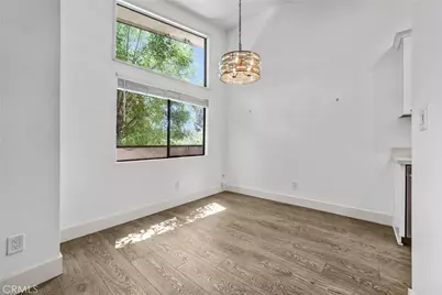 5805 Whitsett Avenue #201, Valley Village, CA 91607 - Photo 10