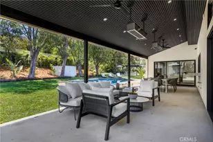 5200 Armida Dr, Woodland Hills, CA 91364 - Photo 28