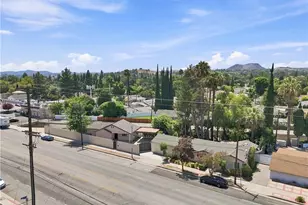 7635 Fallbrook, West Hills, CA 91304 - Photo 38