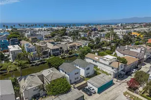 2722 Grand Canal, Los Angeles, CA 90291 - Photo 12
