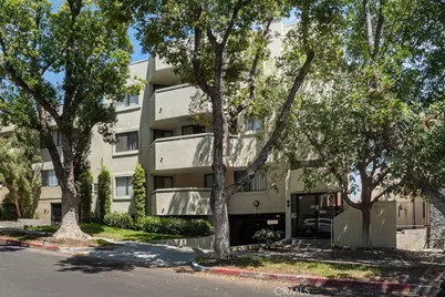 554 E San Jose #203, Burbank, CA 91501 - Photo 2
