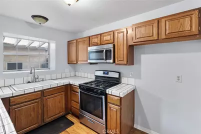 43675 Park, Lancaster, CA 93534 - Photo 10