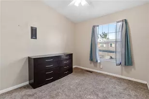 43675 Park, Lancaster, CA 93534 - Photo 18
