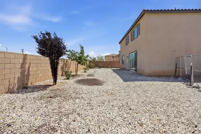 8873 Beacon, Hesperia, CA 92344 - Photo 42