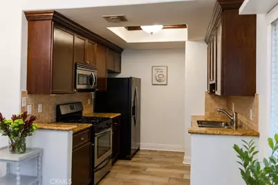 4128 Whitsett #101, Studio City, CA 91604 - Photo 6