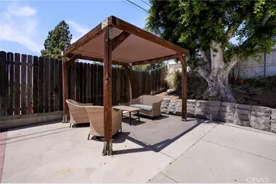 13719 Gavina Avenue, Sylmar, CA 91342 - Photo 26