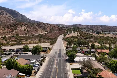 13719 Gavina Avenue, Sylmar, CA 91342 - Photo 30