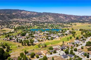 29960 Caddy Ln, Tehachapi, CA 93561 - Photo 36