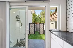 22242 Germain St, Chatsworth, CA 91311 - Photo 10