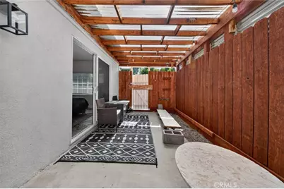 7959 Bothwell Road, Reseda, CA 91335 - Photo 34
