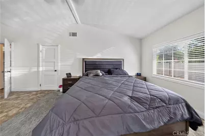 7959 Bothwell Road, Reseda, CA 91335 - Photo 36