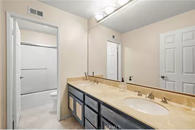 11934 Rexbon, Granada Hills, CA 91344 - Photo 28
