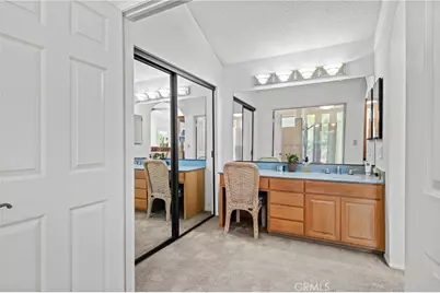 11934 Rexbon, Granada Hills, CA 91344 - Photo 22