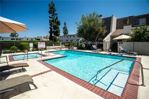 18360 Collins St, Tarzana, CA 91356 - Photo 34