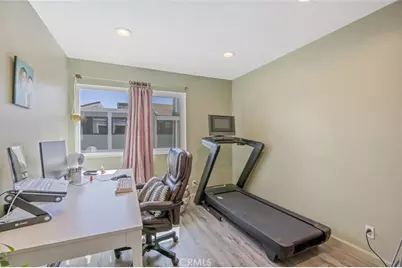 27068 Hidaway #7, Canyon Country, CA 91351 - Photo 18