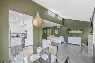 27068 Hidaway, Canyon Country, CA 91351 - Photo 8