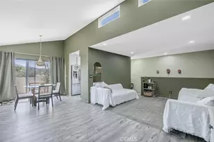 27068 Hidaway, Canyon Country, CA 91351 - Photo 6