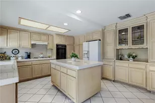 19138 Ludlow St, Porter Ranch, CA 91326 - Photo 14