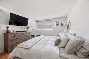 14141 Dickens, Sherman Oaks, CA 91423 - Photo 18