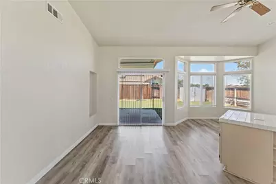 1645 E Kettering, Lancaster, CA 93535 - Photo 24