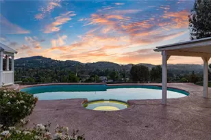 4607 Romberg Pl, Woodland Hills, CA 91364 - Photo 2