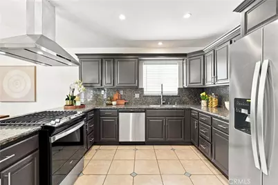 7635 Fallbrook, West Hills, CA 91304 - Photo 8