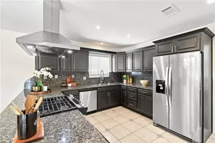 7635 Fallbrook, West Hills, CA 91304 - Photo 10