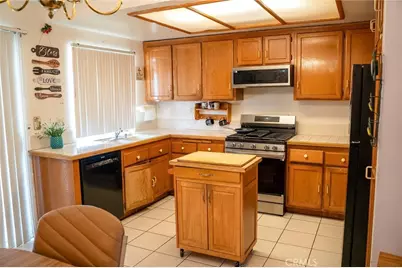 25354 Ceremony, Moreno Valley, CA 92551 - Photo 4