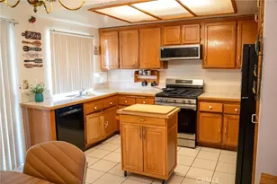 25354 Ceremony, Moreno Valley, CA 92551 - Photo 4