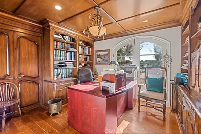 5747 Hoback Glen Road, Hidden Hills, CA 91302 - Photo 16
