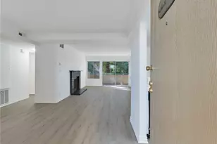 7800 Topanga Canyon Blvd, Canoga Park, CA 91304 - Photo 8