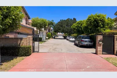 17333 San Jose Street #102, Granada Hills, CA 91344 - Photo 2